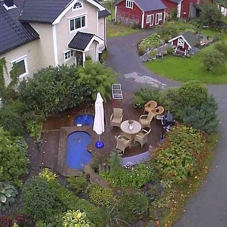 Minihus Med Drommeutsikt Til Sunnmorsalpene Aure (Sykkylven) Exterior foto